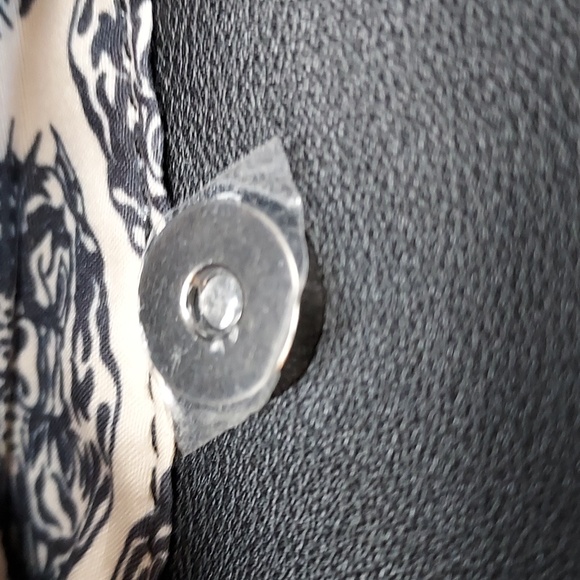 Ed Hardy NWOT Black Silver Stud Embellished Camera Crossbody Bag OS - Picture 10 of 13